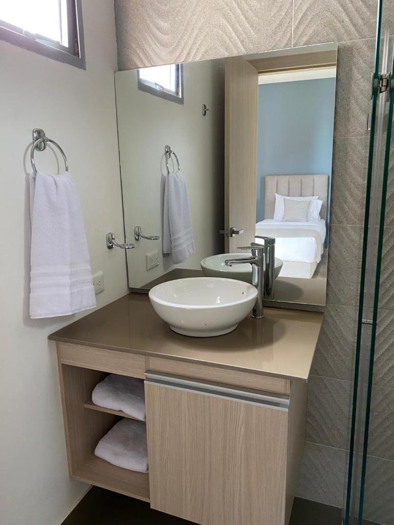 Buenavista Plaza Aparta Hotel バランキージャ 部屋 写真
